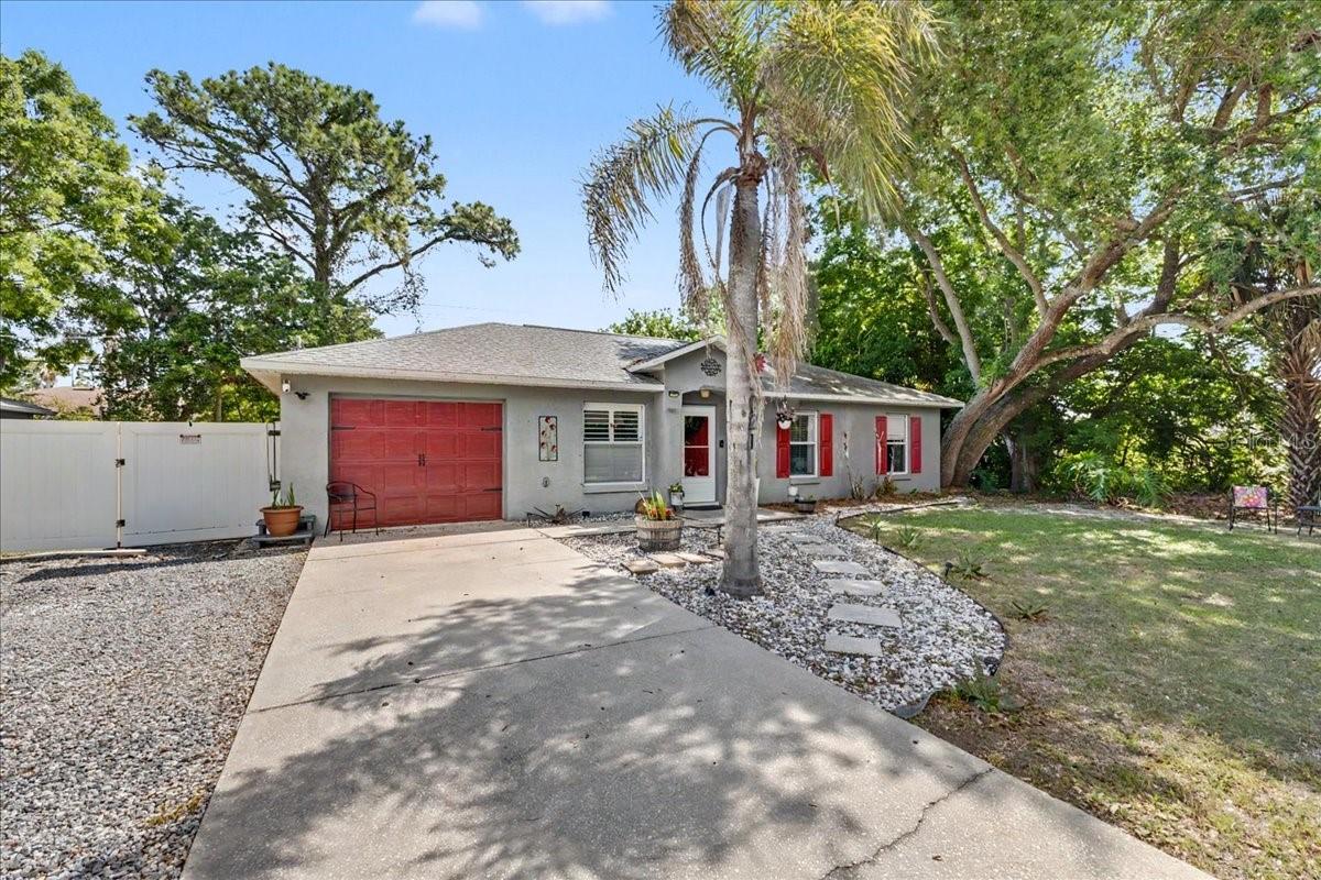 2021 India Palm Drive — photo