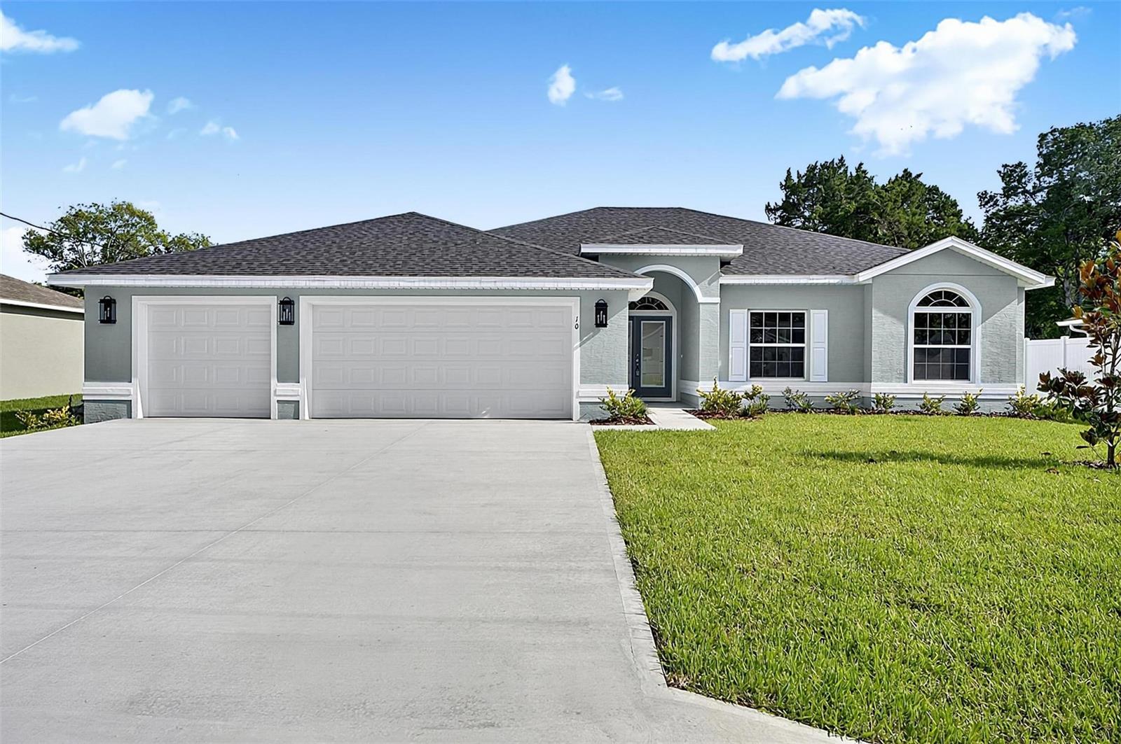 10 Persimmon Drive — photo