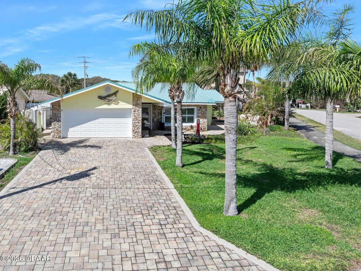 4708 Dixie Drive — photo