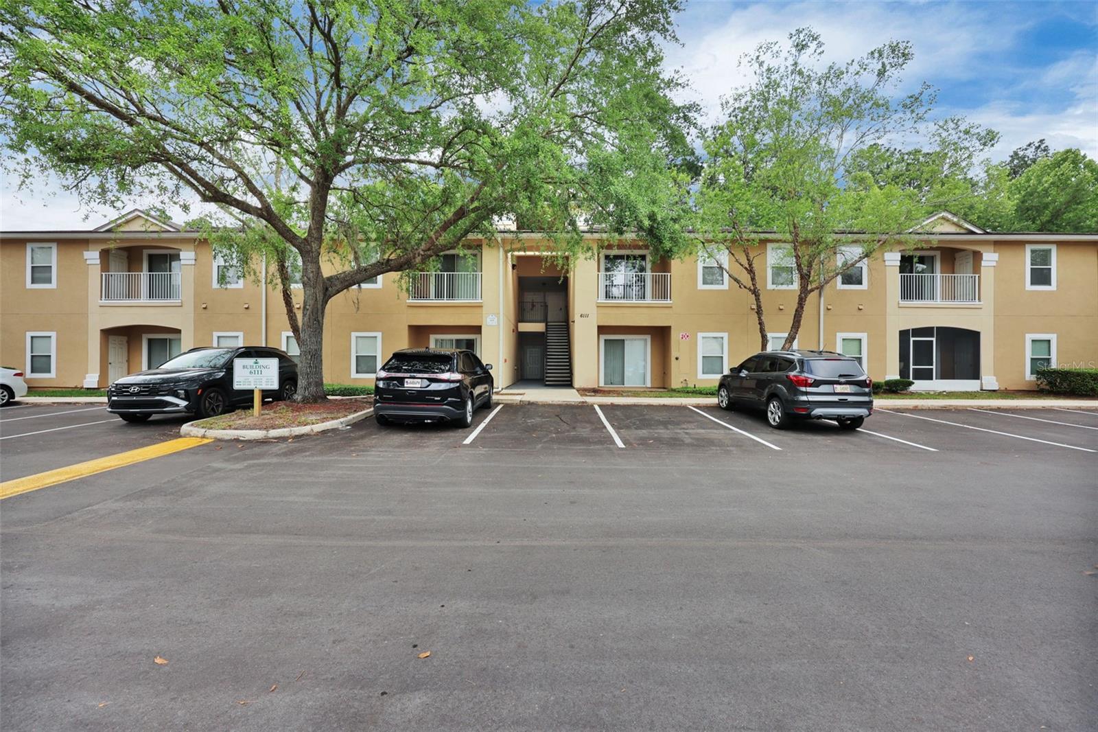 6111 Maggies Circle 110 — photo