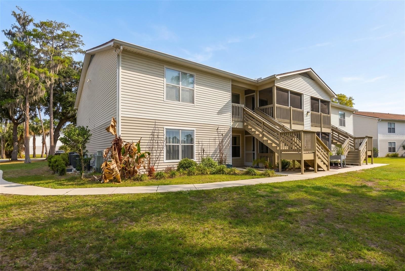 1600 Big Tree Road G3 — photo