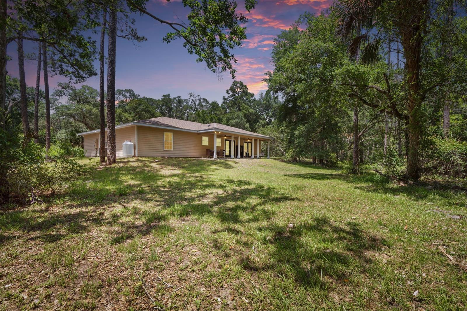 3296 N Old Dixie Highway — photo