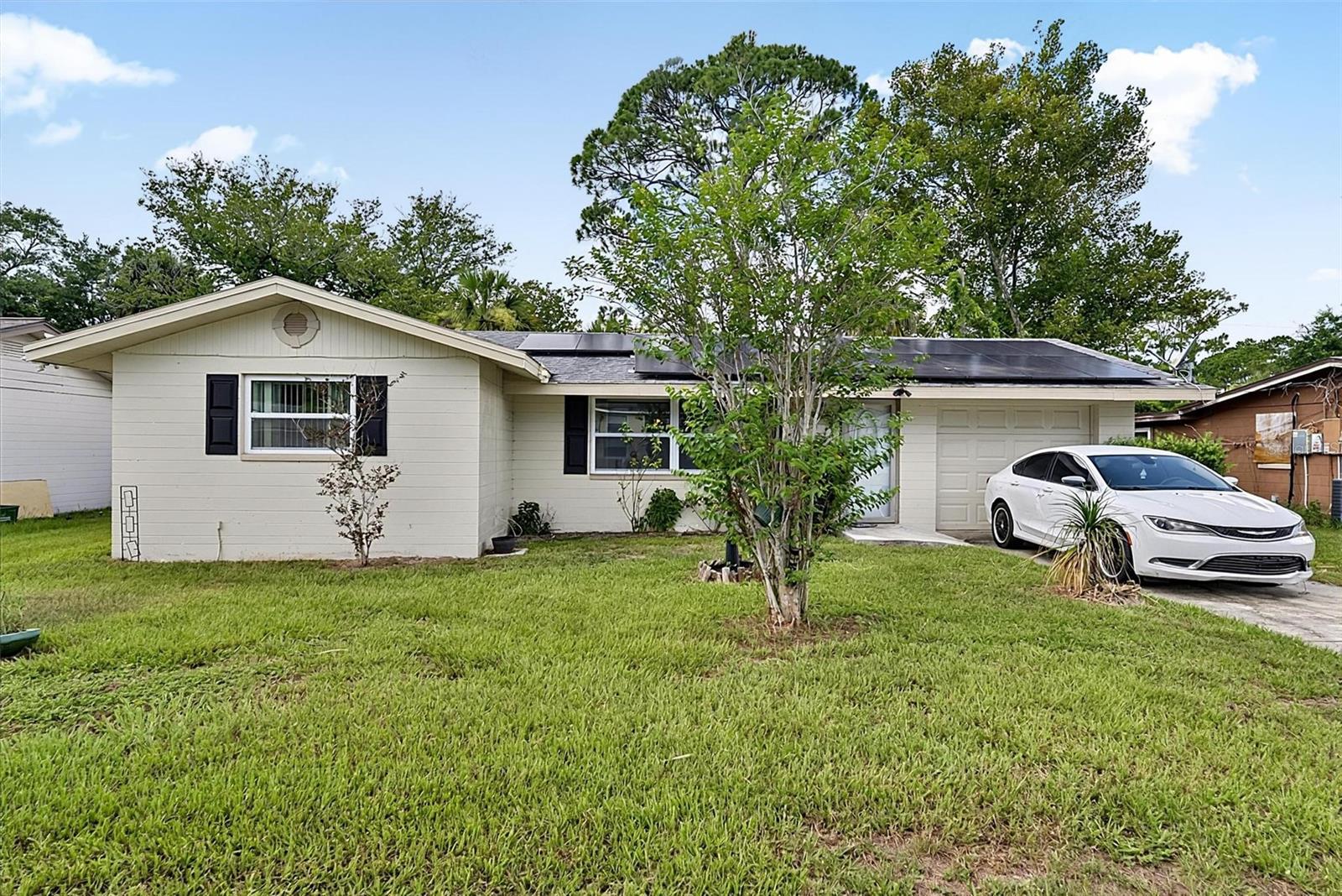 1508 Wildrose Lane — photo