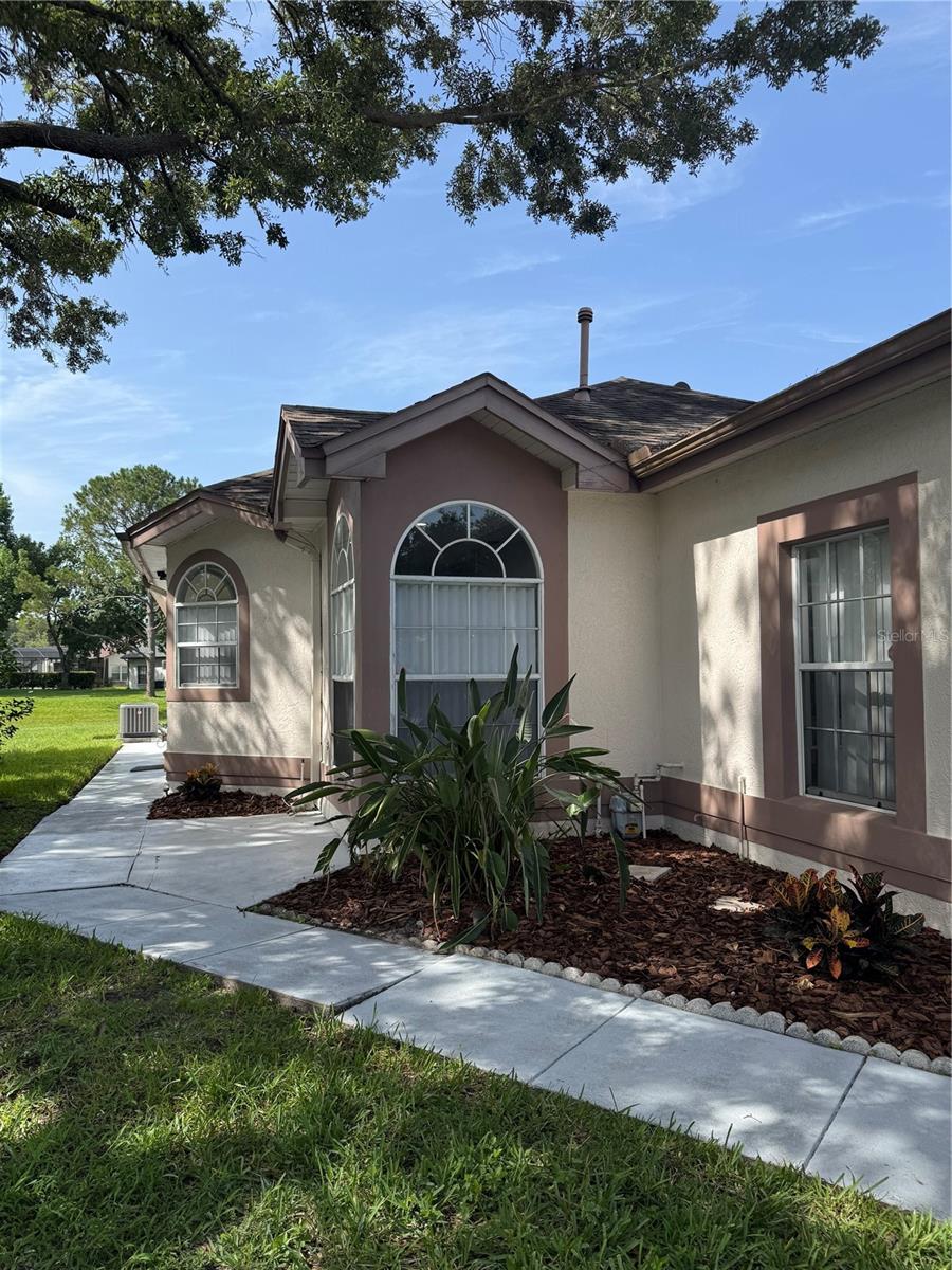 5754 Parkview Lake Drive — photo