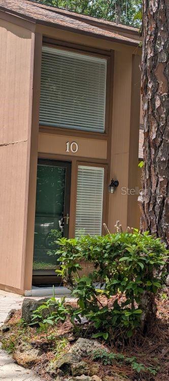 10 Masters Court — photo