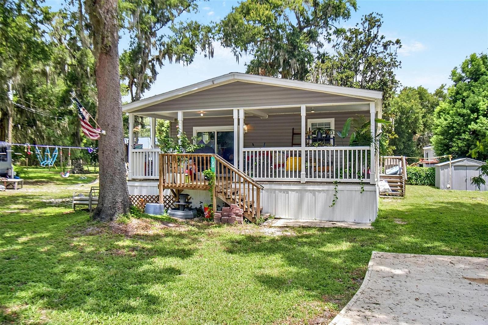 123 Magnolia Drive — photo