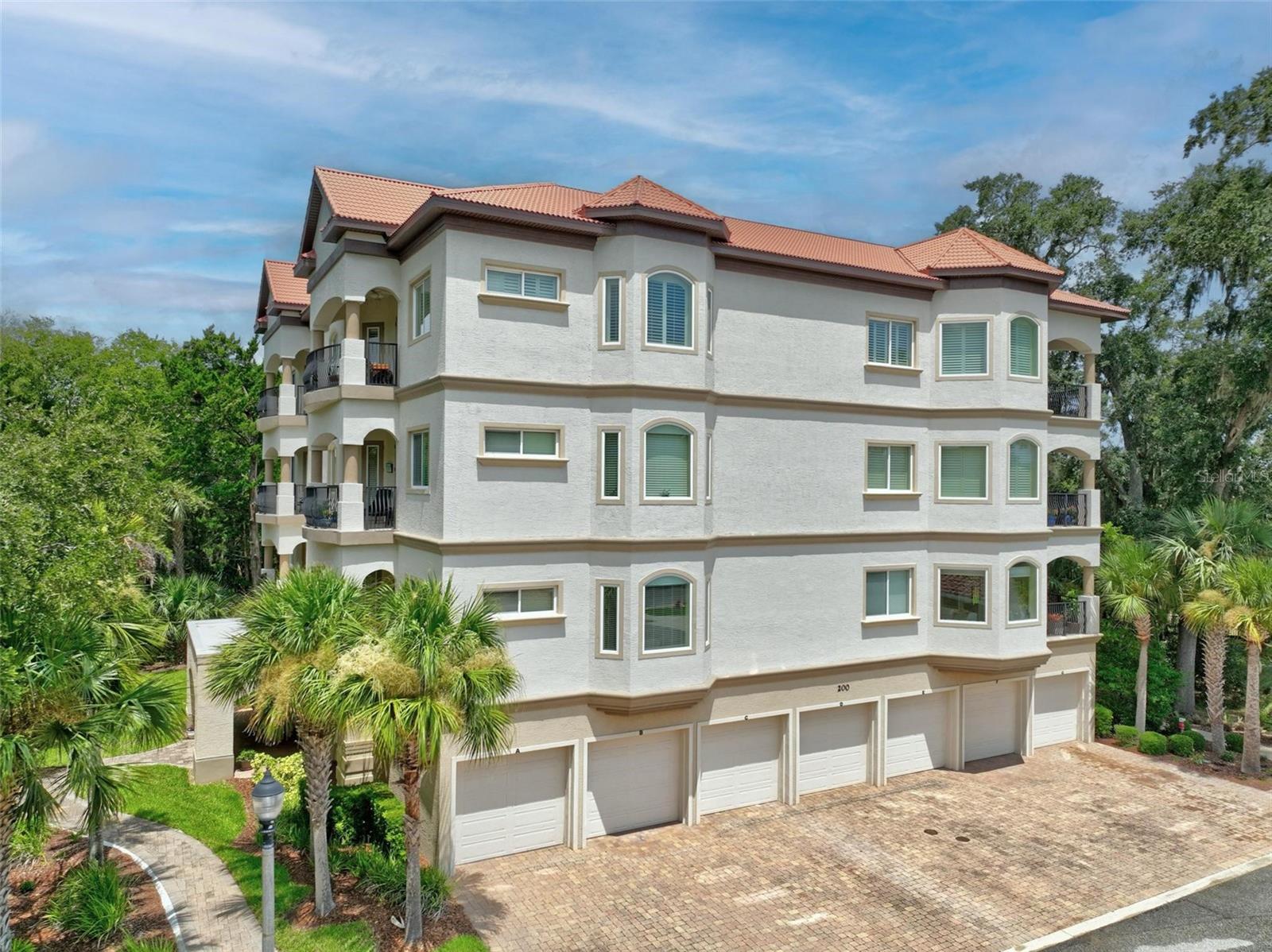 200 Cedar Cove 205 — photo