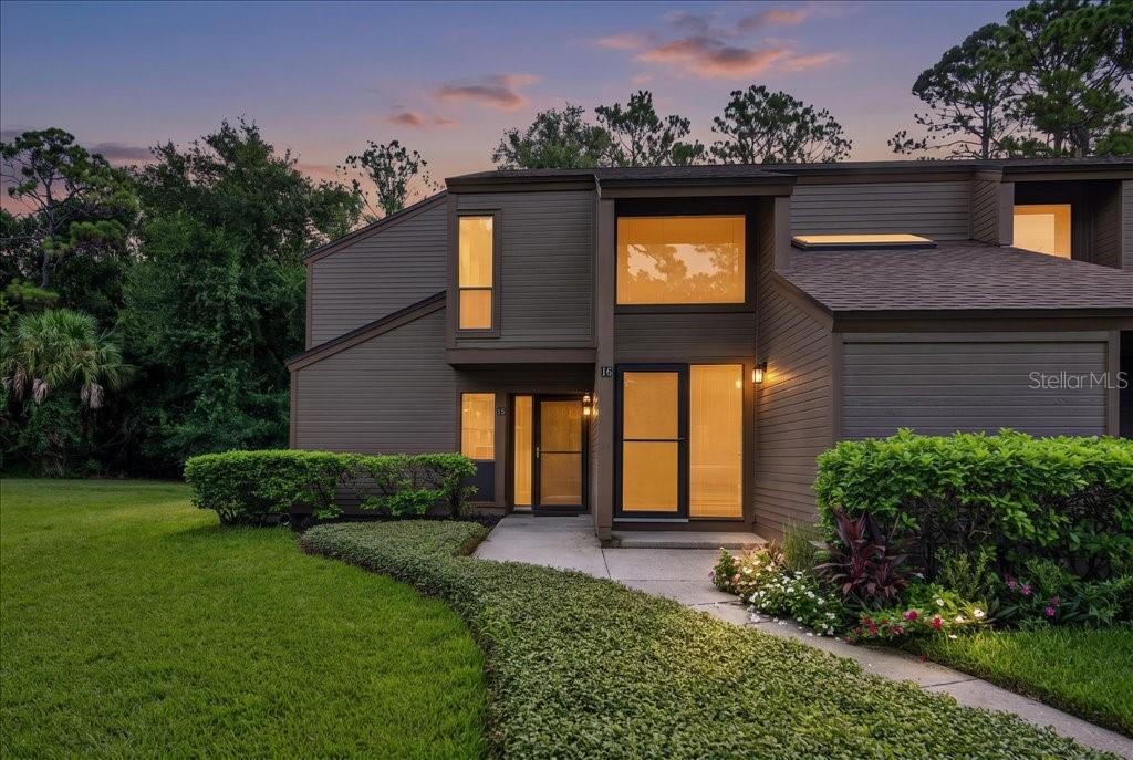 15 Sherbury Court — photo
