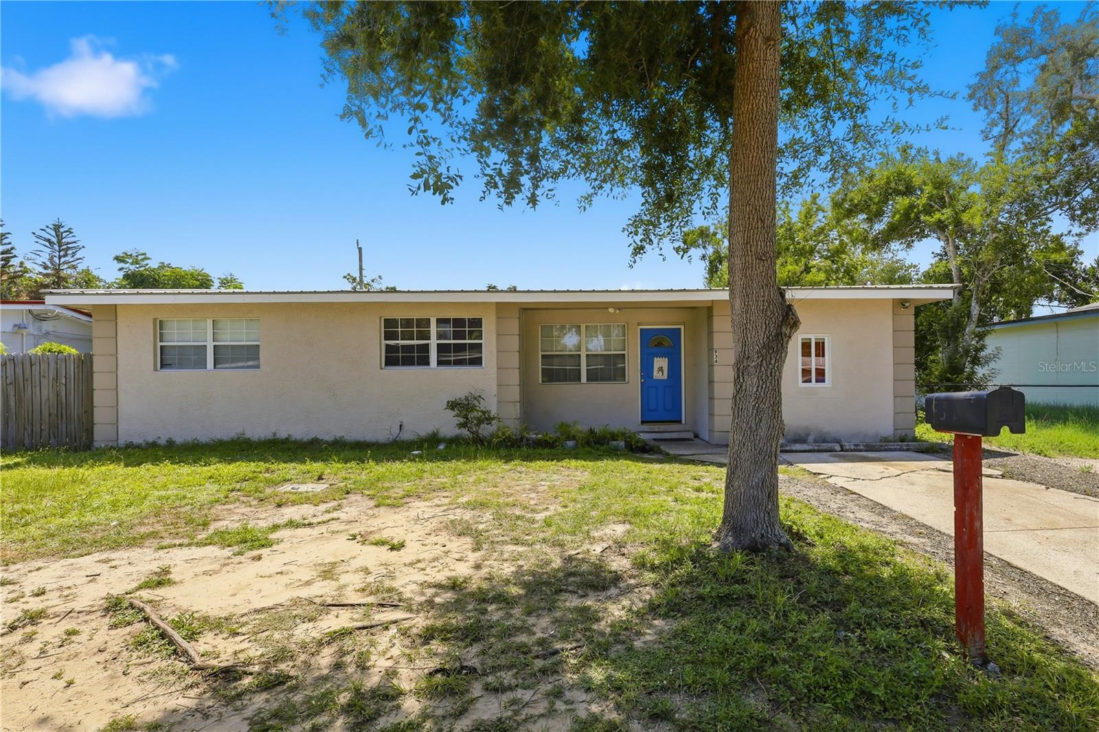 934 Lewis Drive — photo