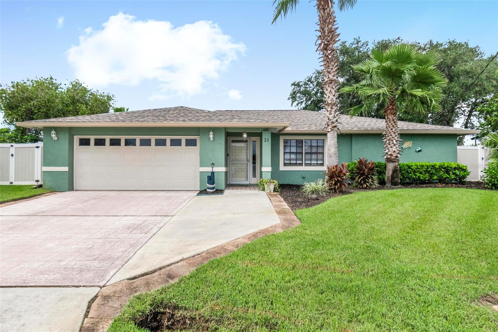 21 Corona Court — photo