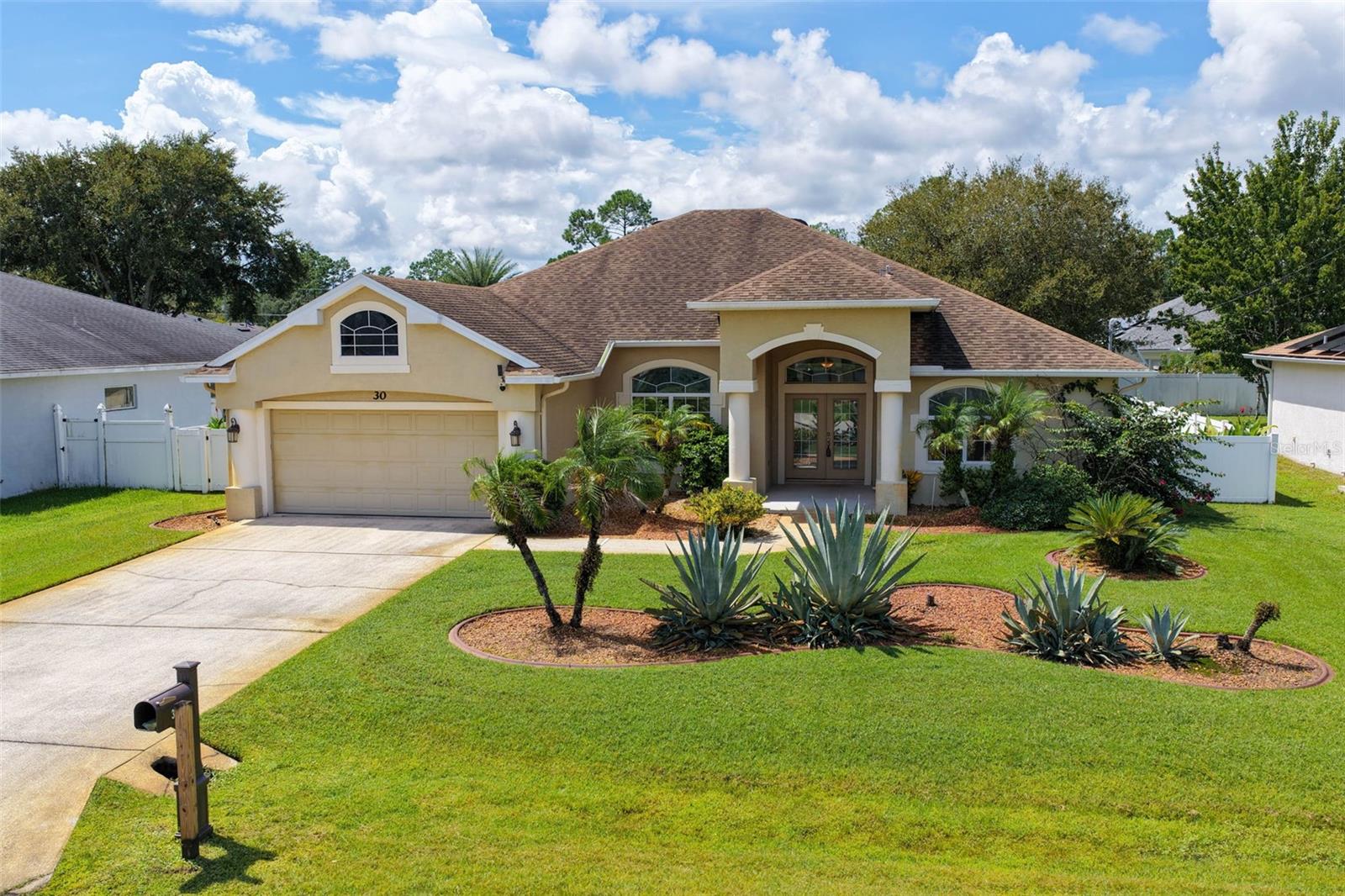 30 Rolling Sands Drive — photo