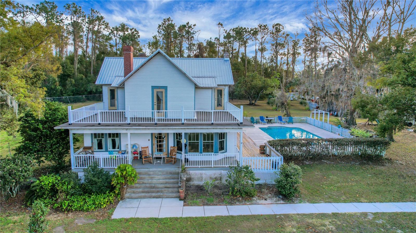 9210 County Road 48 — photo