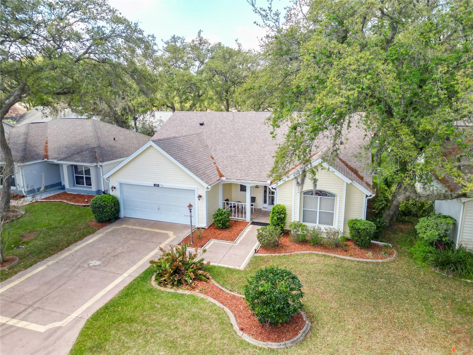 208 Desota Court — photo