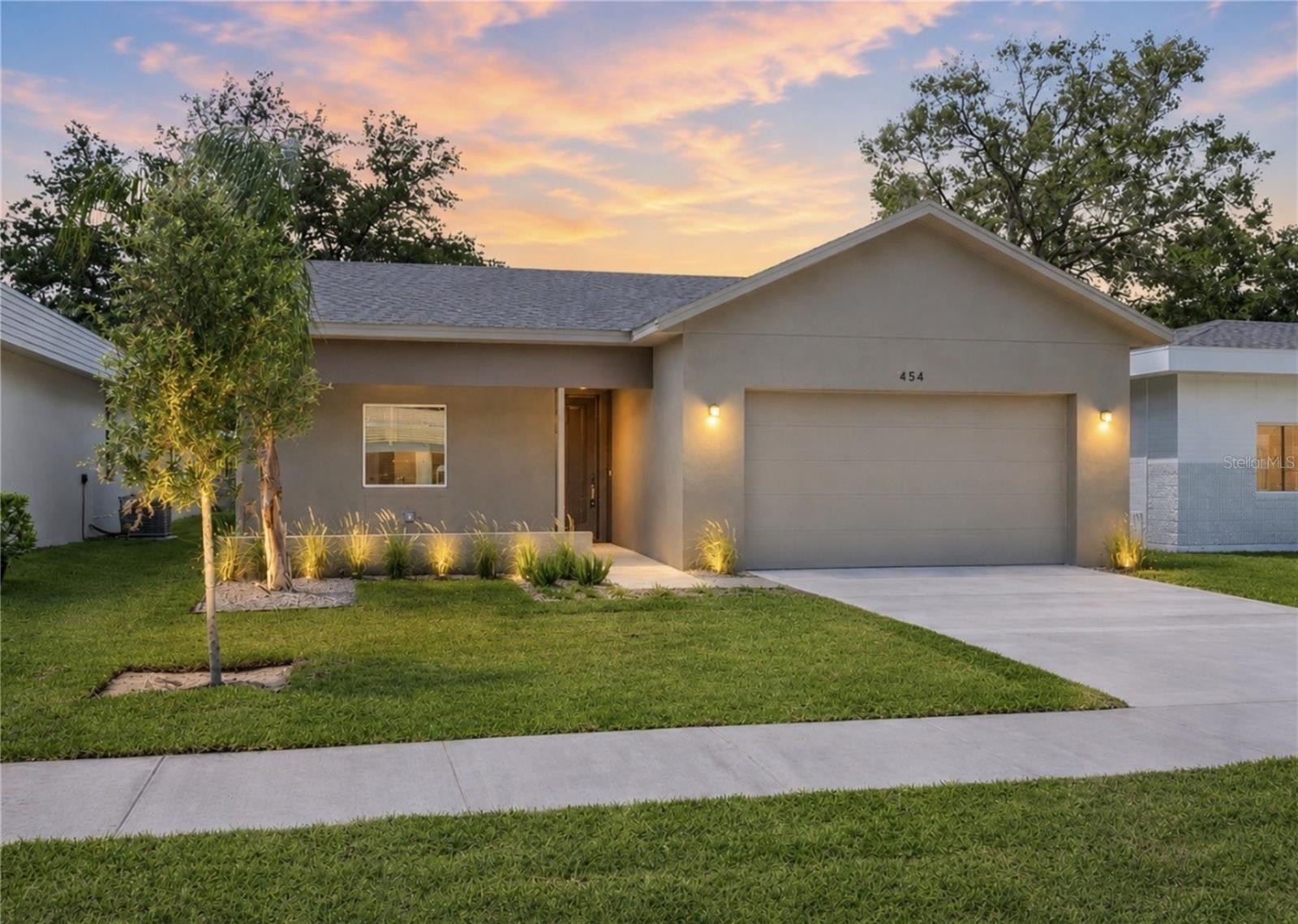 454 Skyfield Court — photo