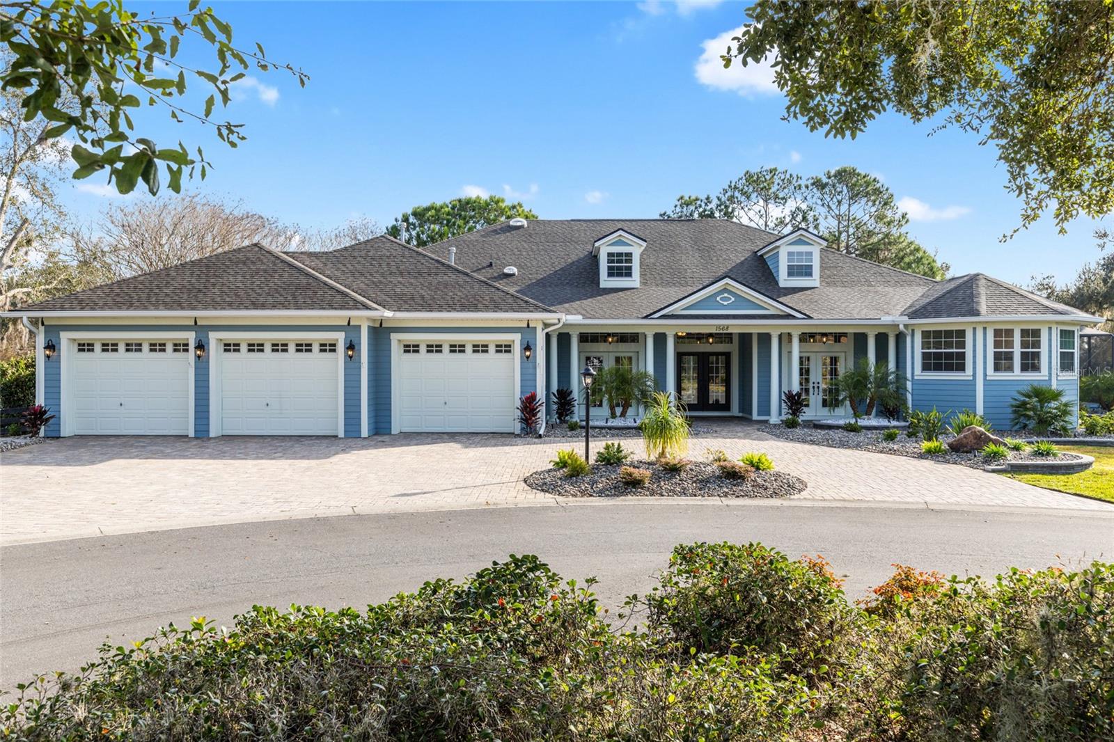 1568 Black Lake Drive — photo