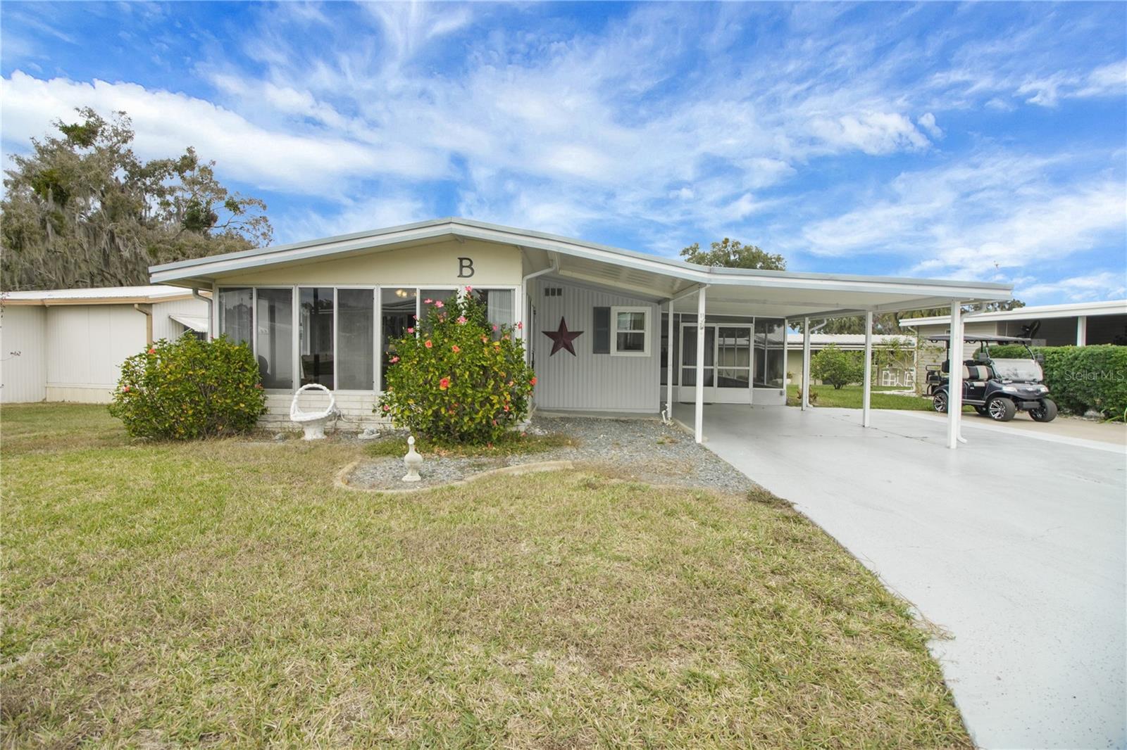 11 Orangewood Drive — photo
