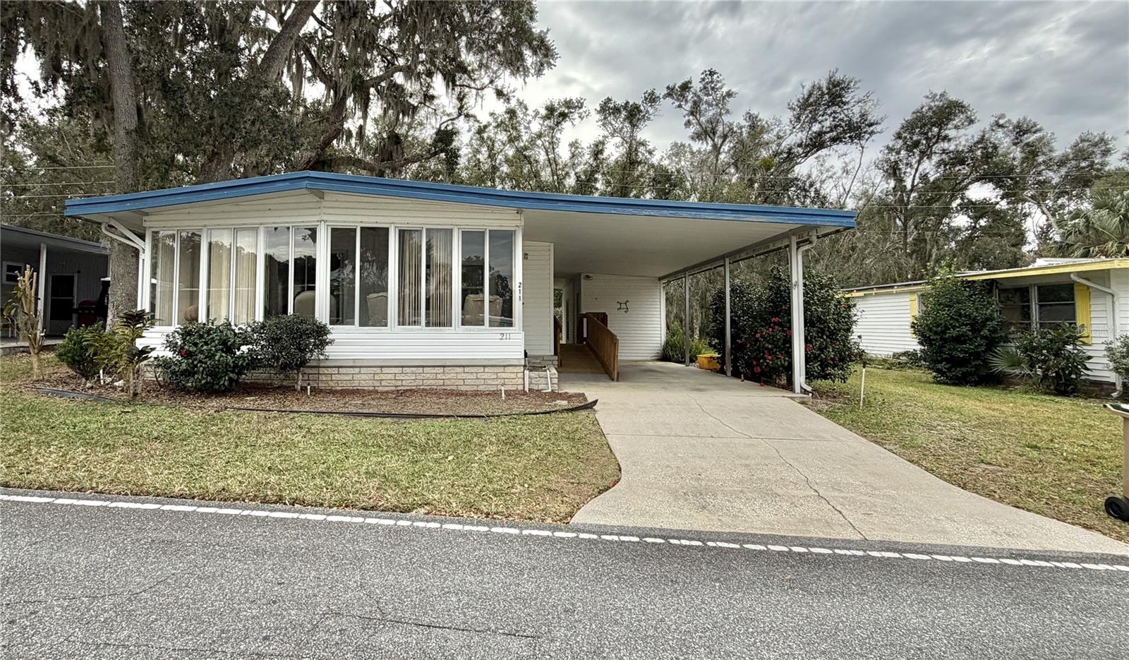 211 Aspen Circle — photo