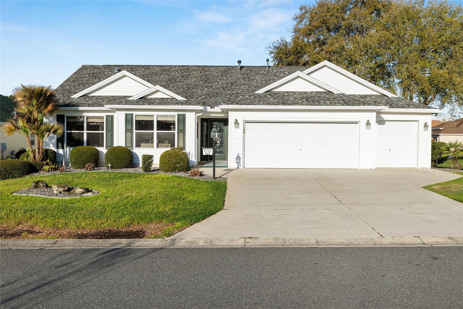 624 Fayette Court — photo