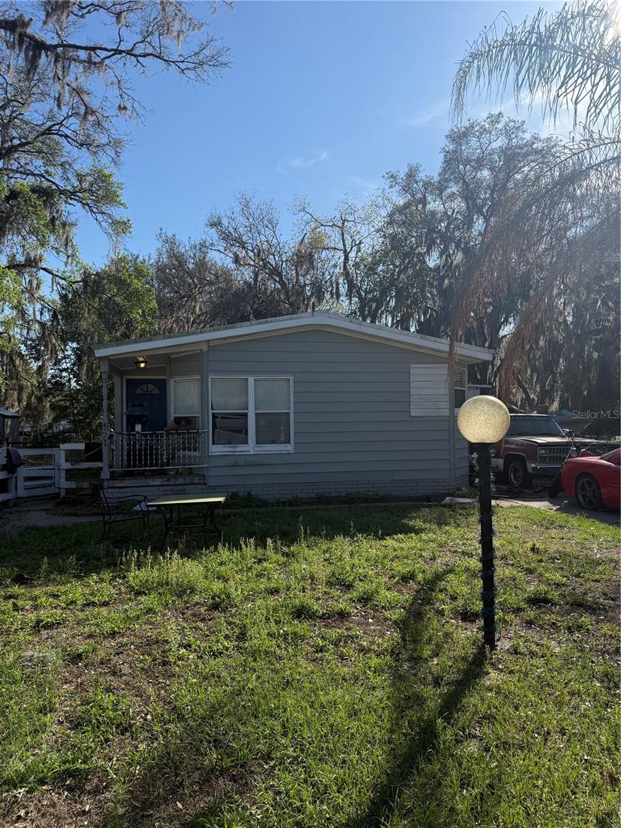 8602 Treasure Island Road — photo