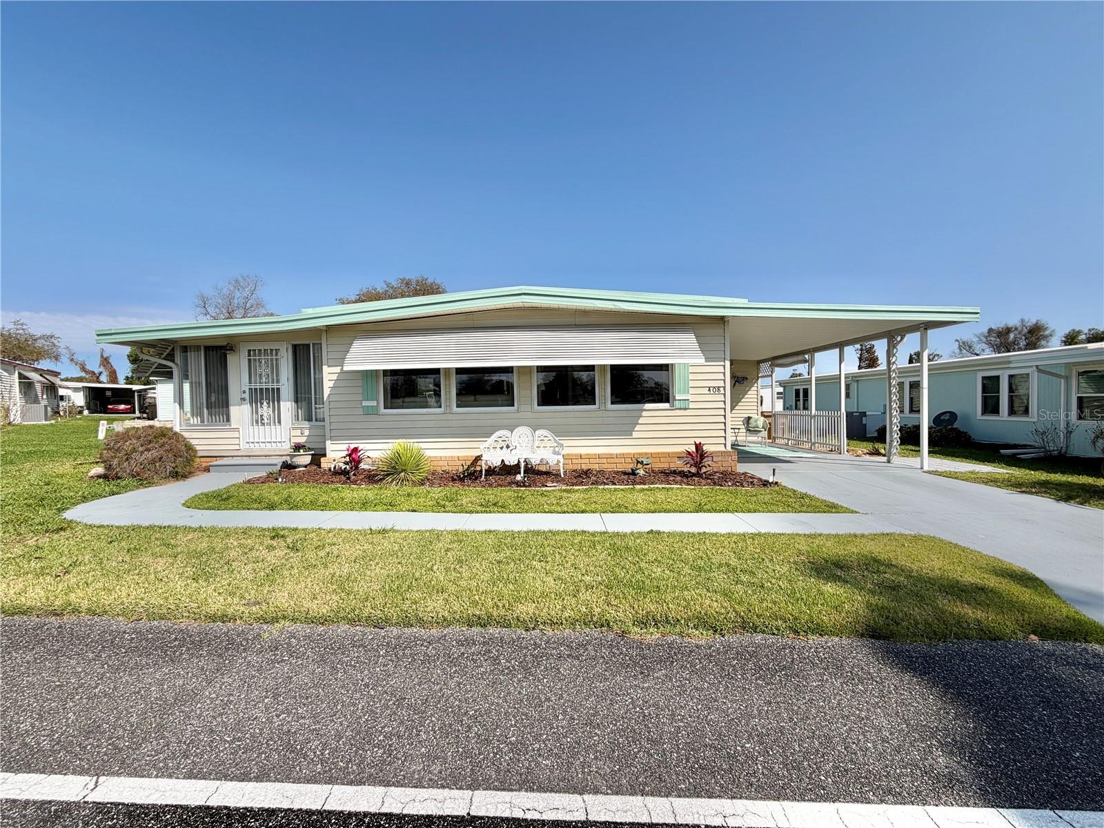 408 Palo Verde Drive — photo