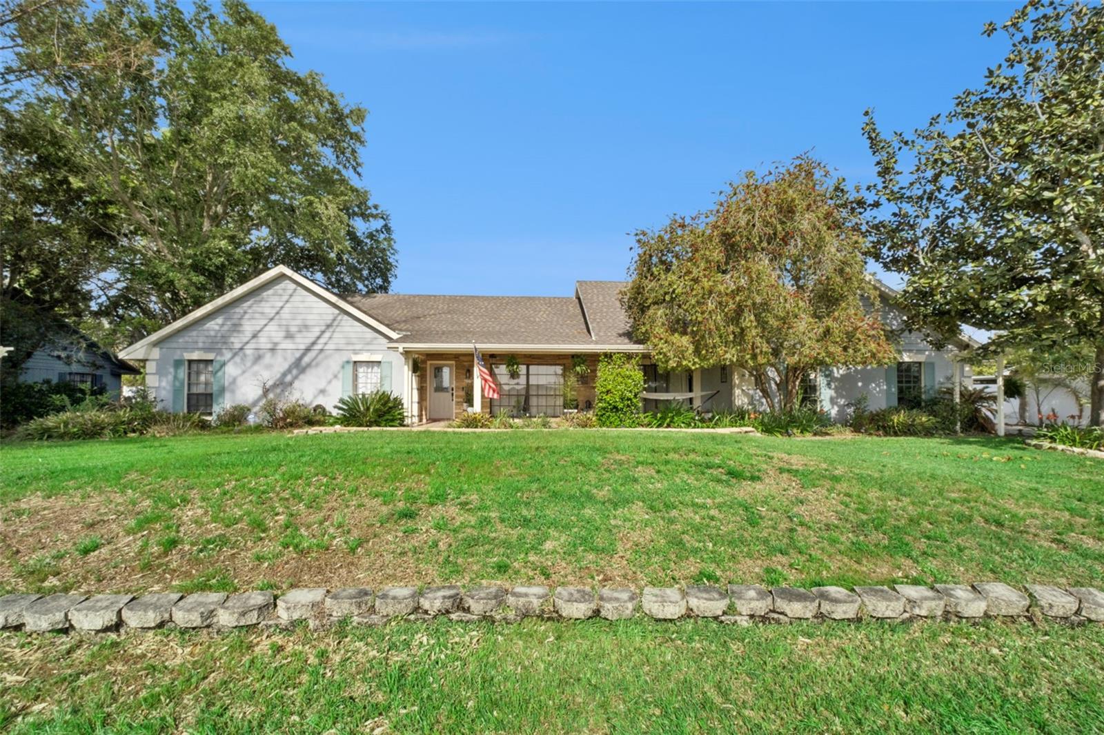 2002 Fairway Drive — photo