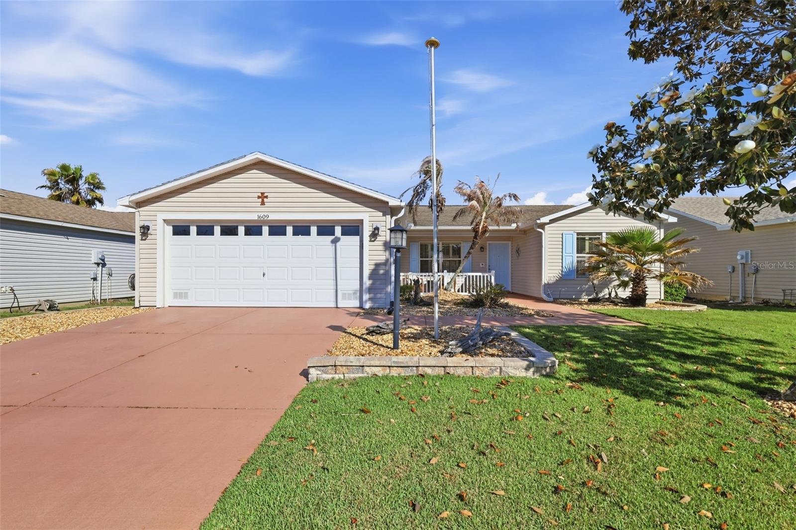 1609 Blossom Terrace — photo