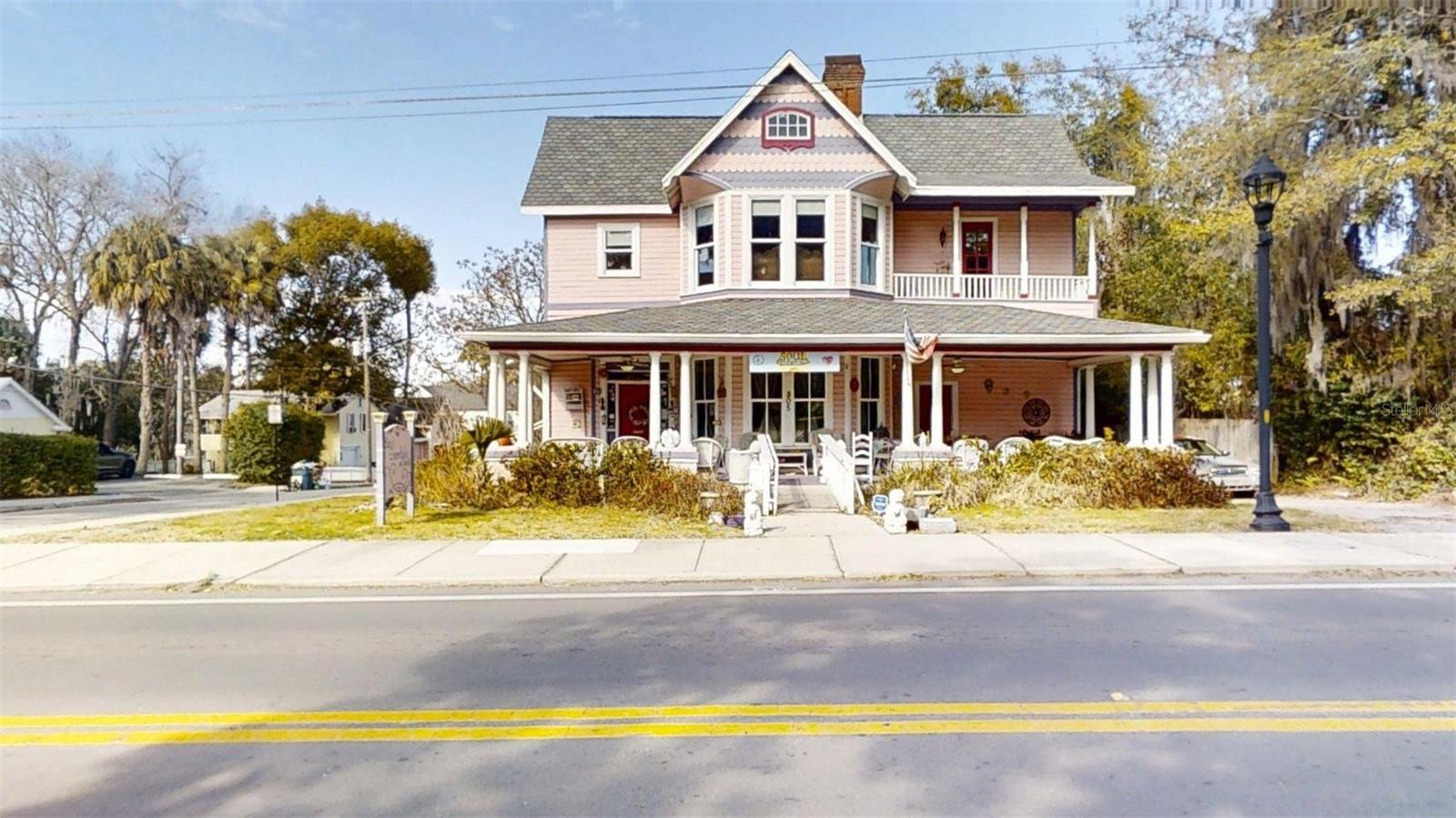 805 E Fort King Street — photo