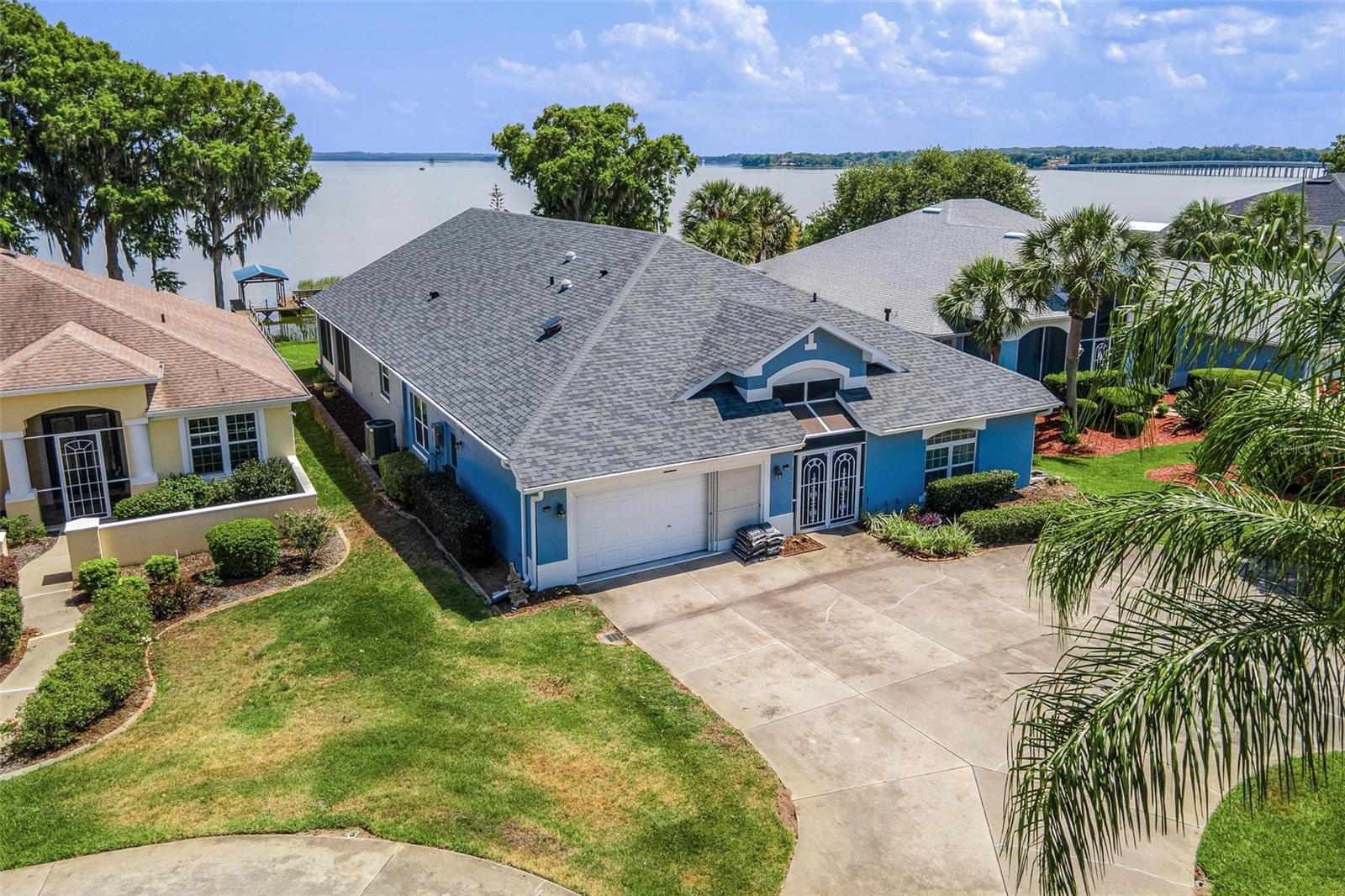 6274 Sailboat Avenue — photo