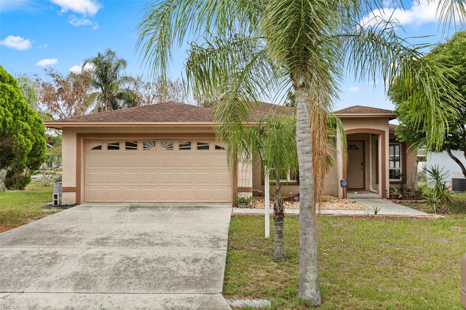 329 Lake Daisy Loop — photo