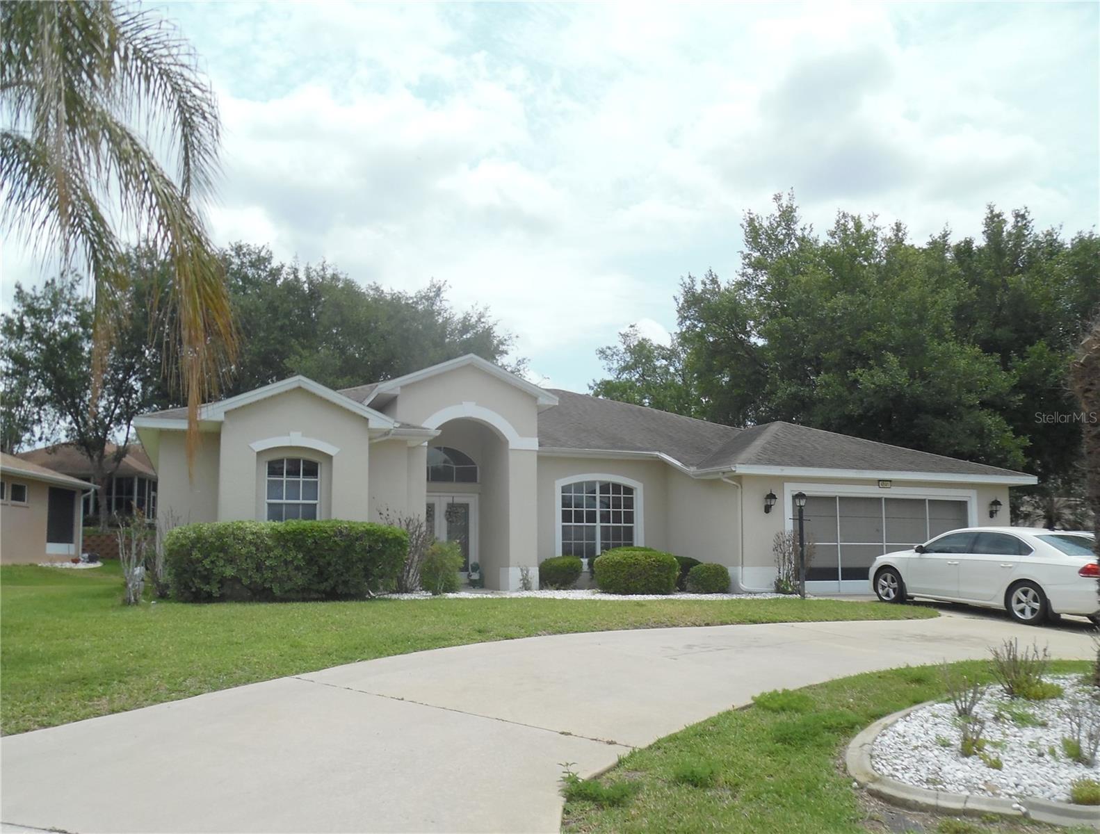 4841 Glen Coe Street — photo