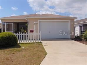 1420 Fairway Street — photo
