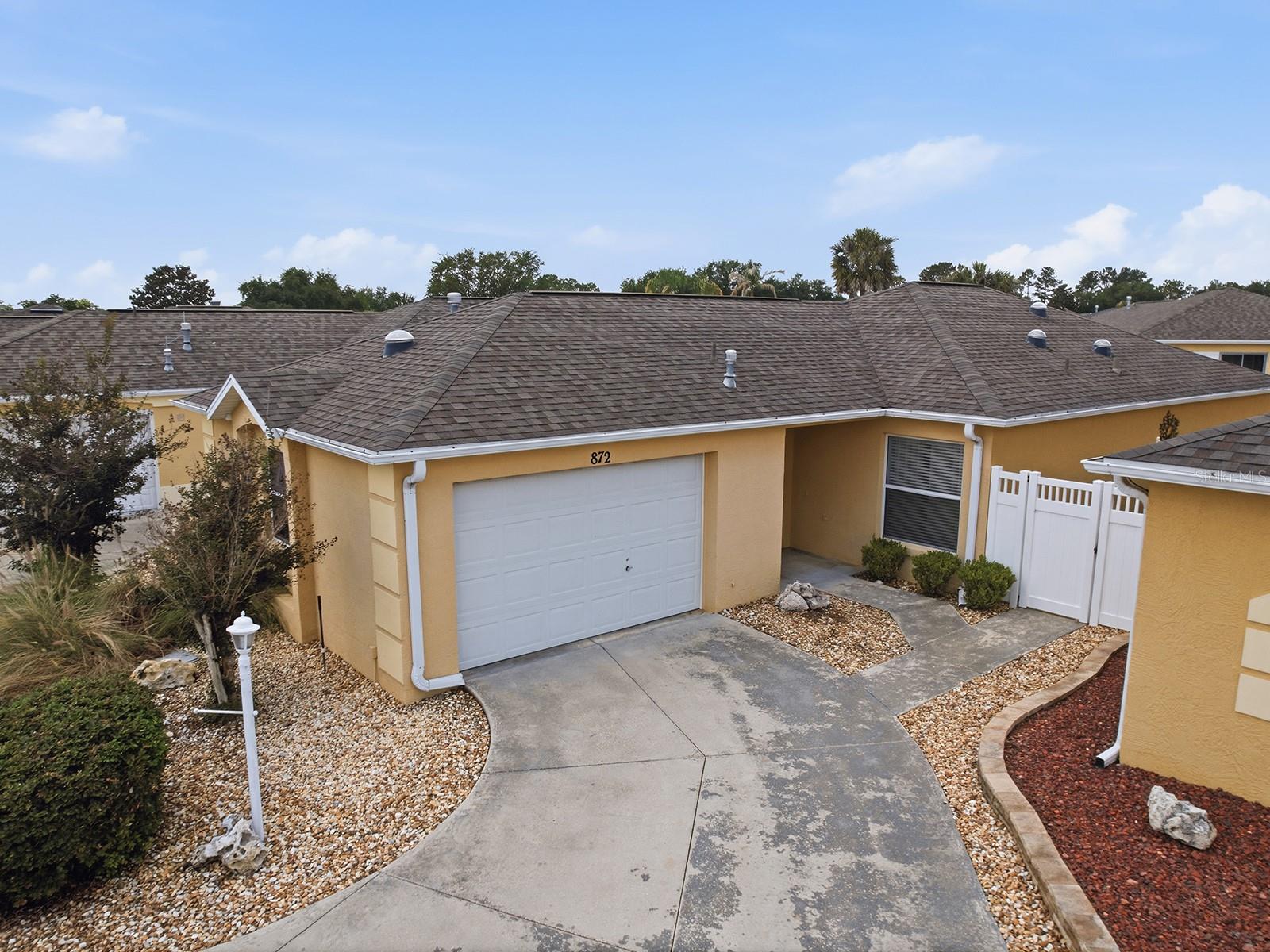 872 Winchester Court — photo