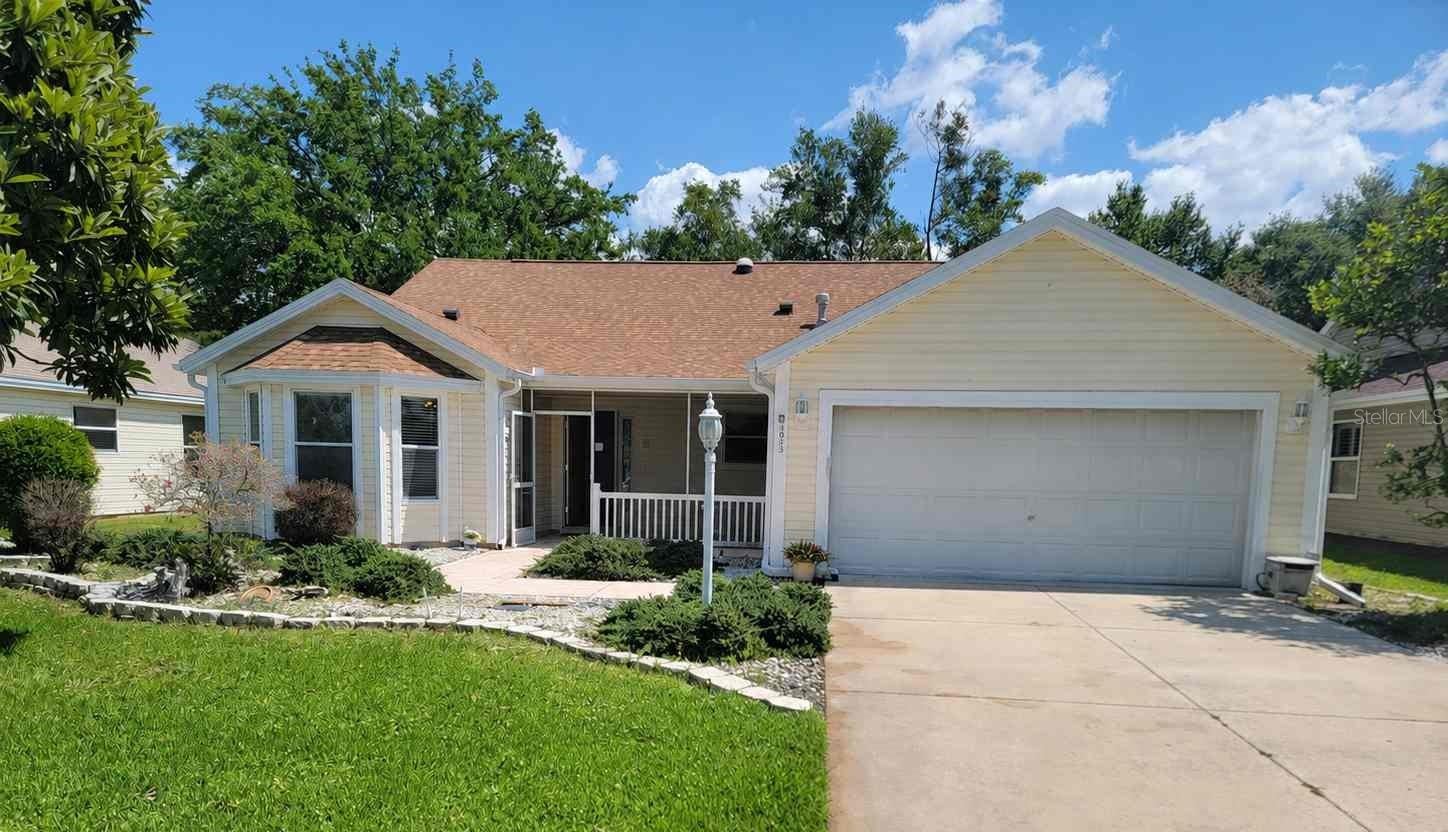 1033 Oak Forest Drive — photo