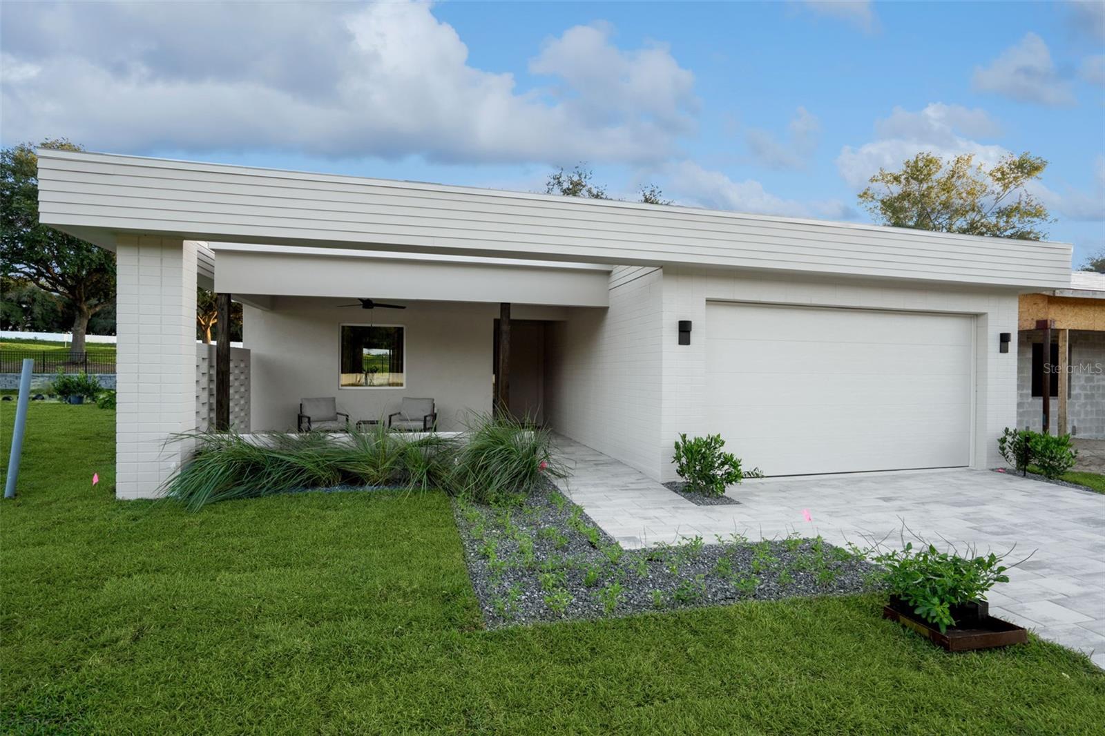 450 Skyfield Court — photo