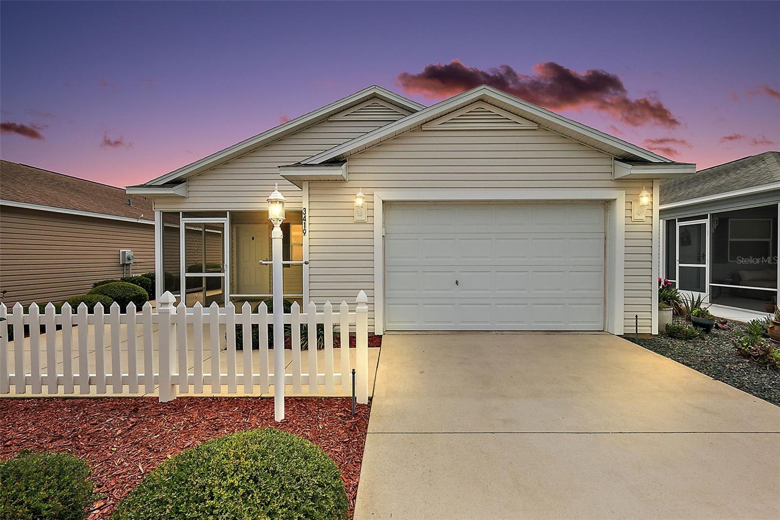 3419 Carrabelle Court — photo