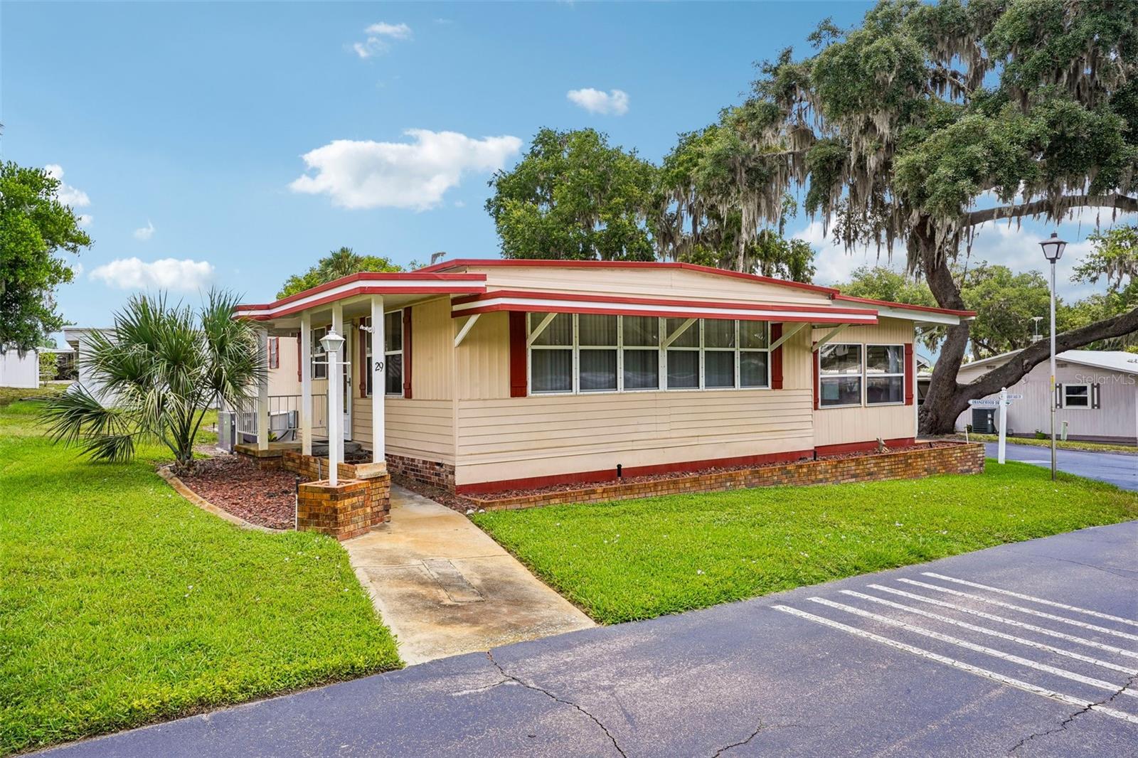 29 Harbor Oaks Drive — photo