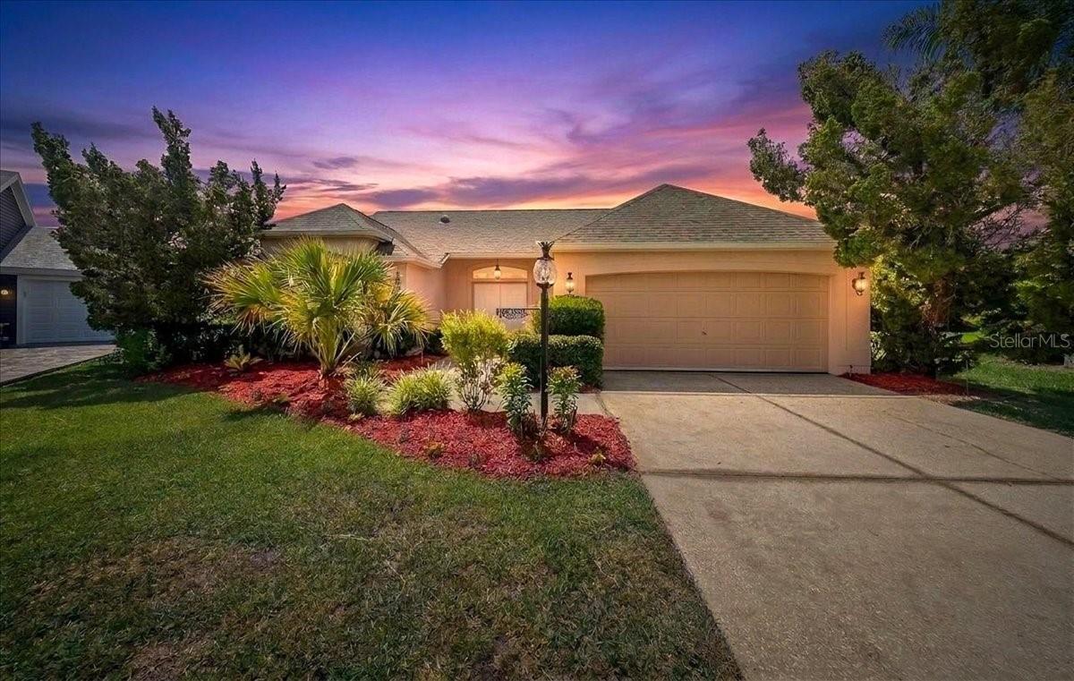 Home in THE VILLAGES, FL 32159 — photo 2