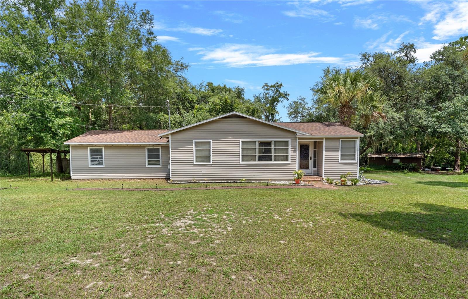 26015 Sackamaxon Drive — photo