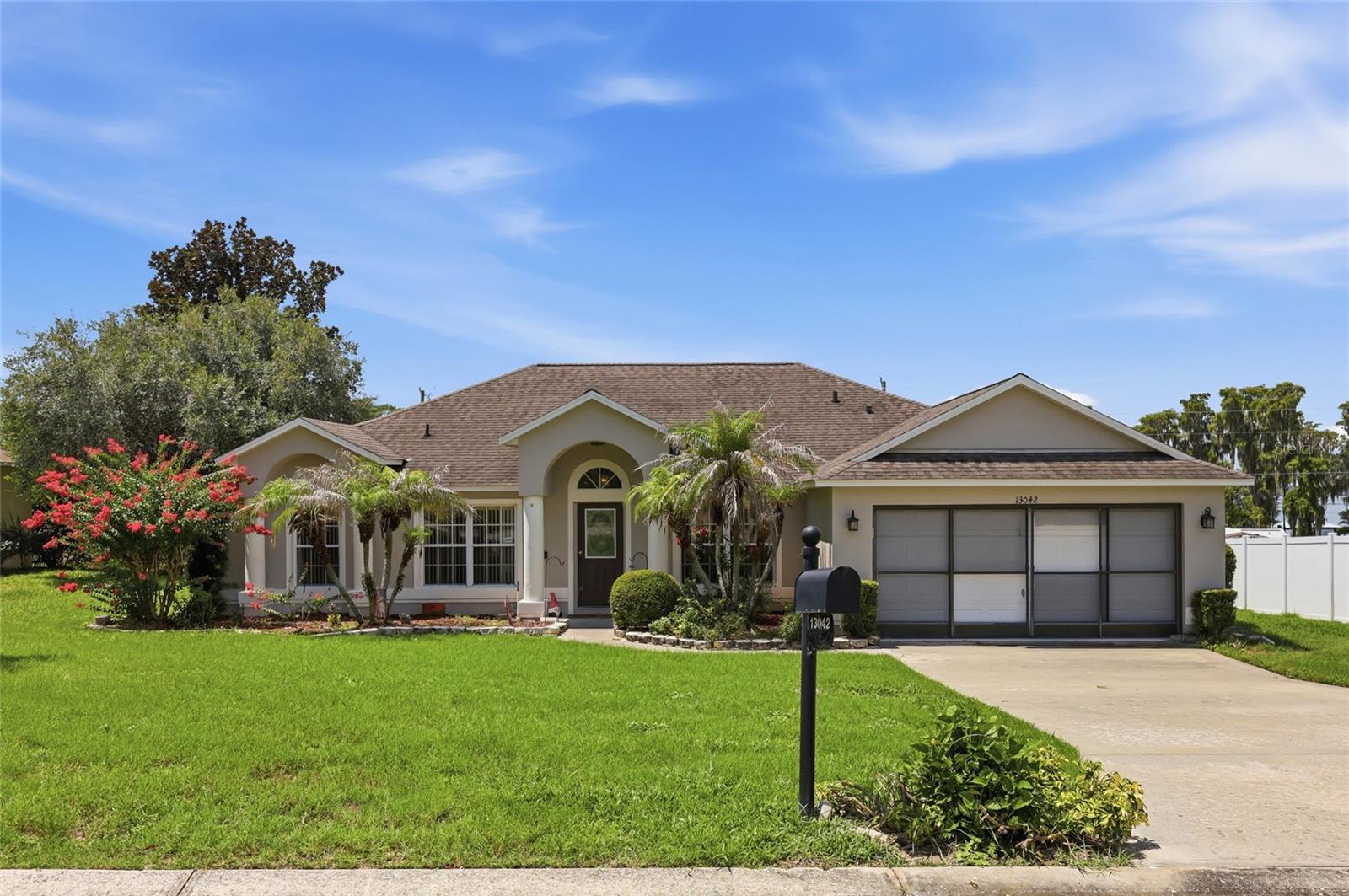 13042 Sunwood Court — photo