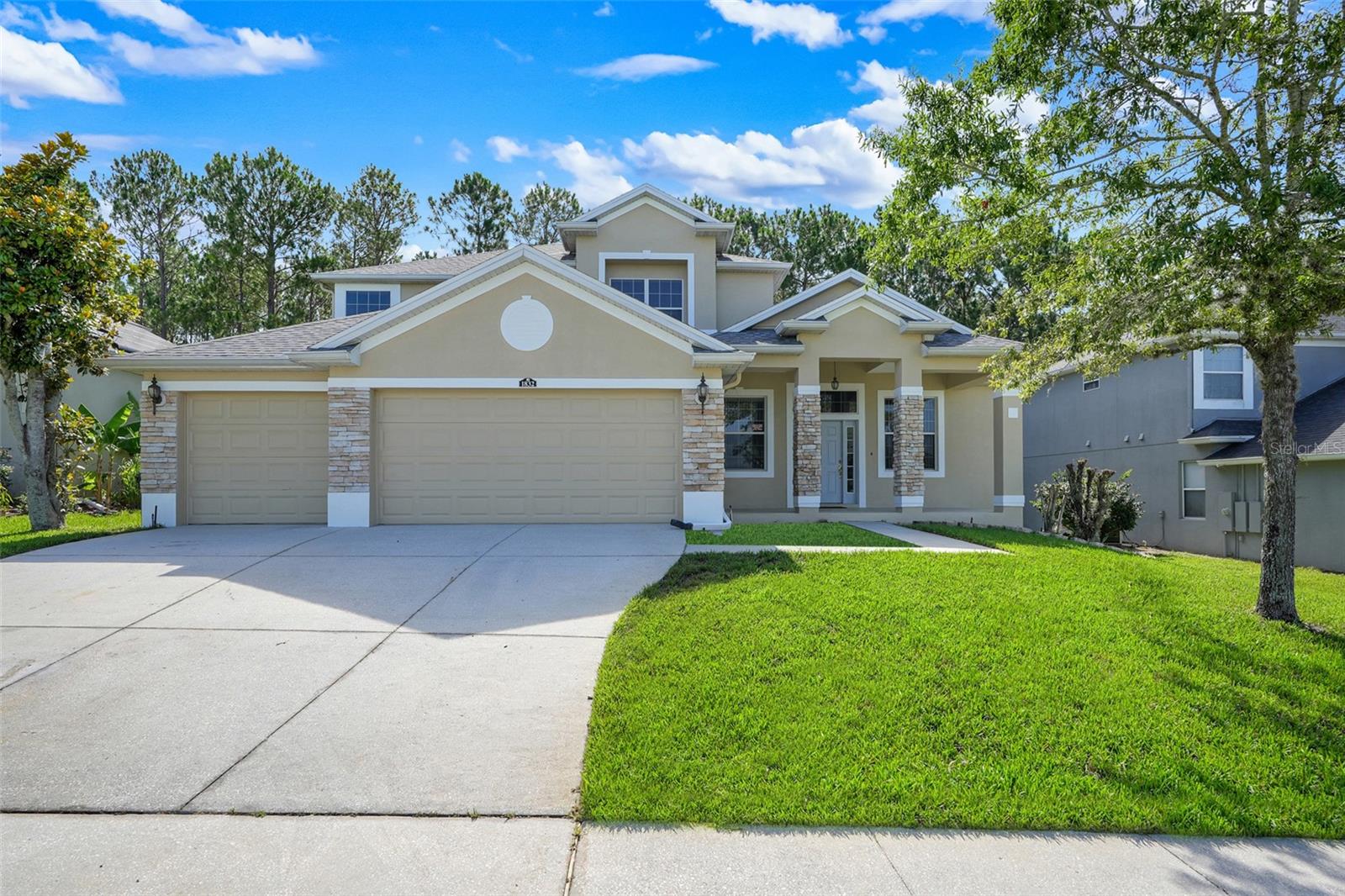 1832 Nature Cove Lane — photo