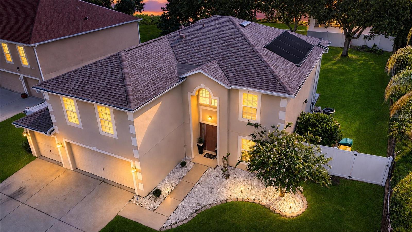 Home in FRUITLAND PARK, FL 34731 — photo 2