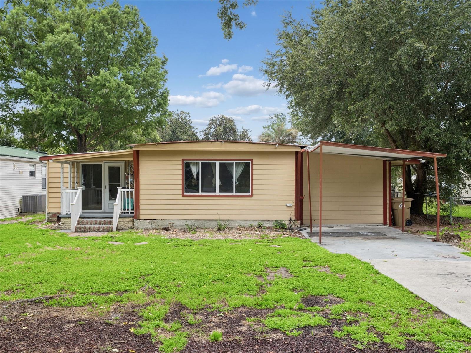 13602 Palm Drive — photo
