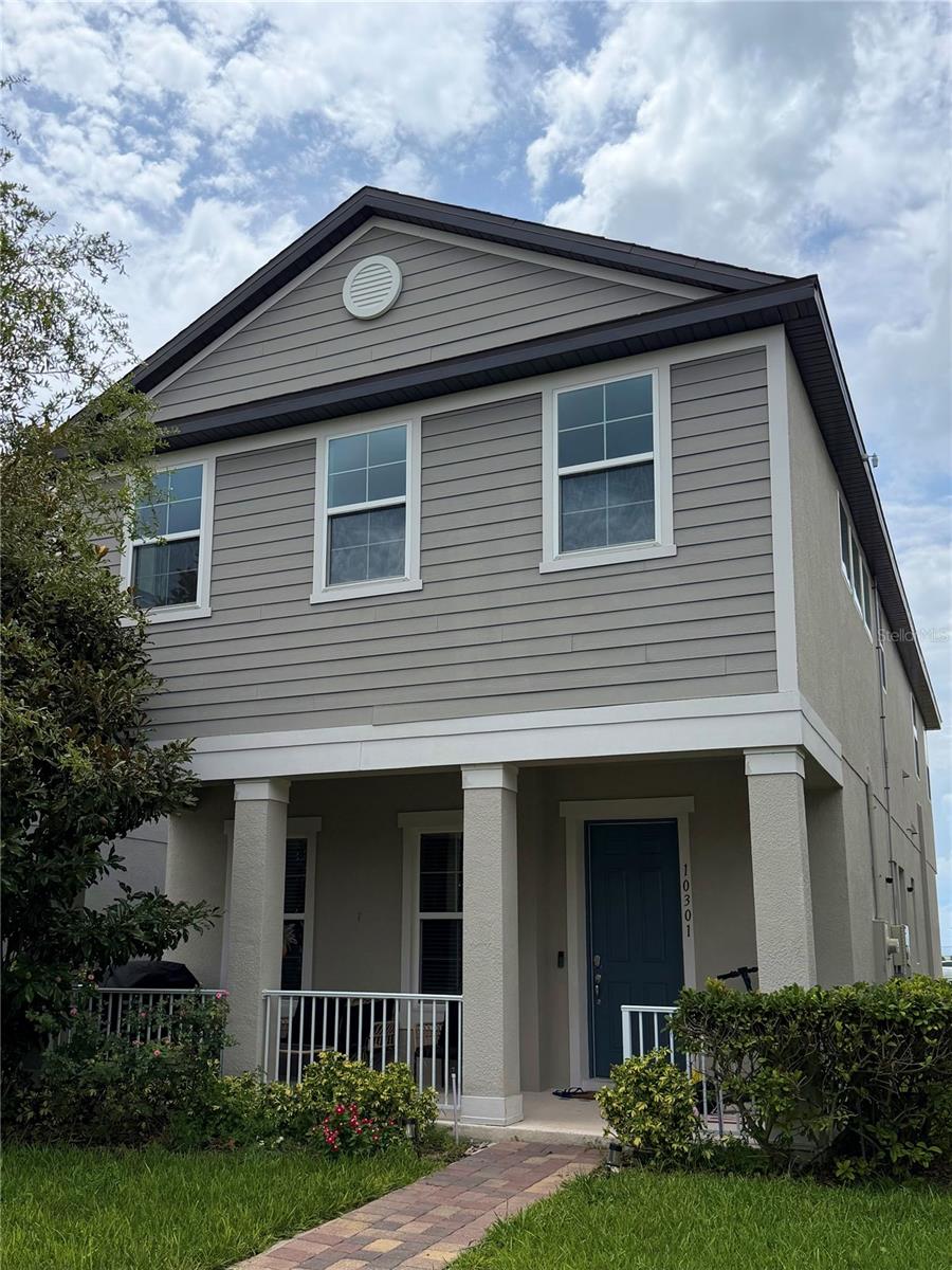 10301 Austrina Oak Loop — photo