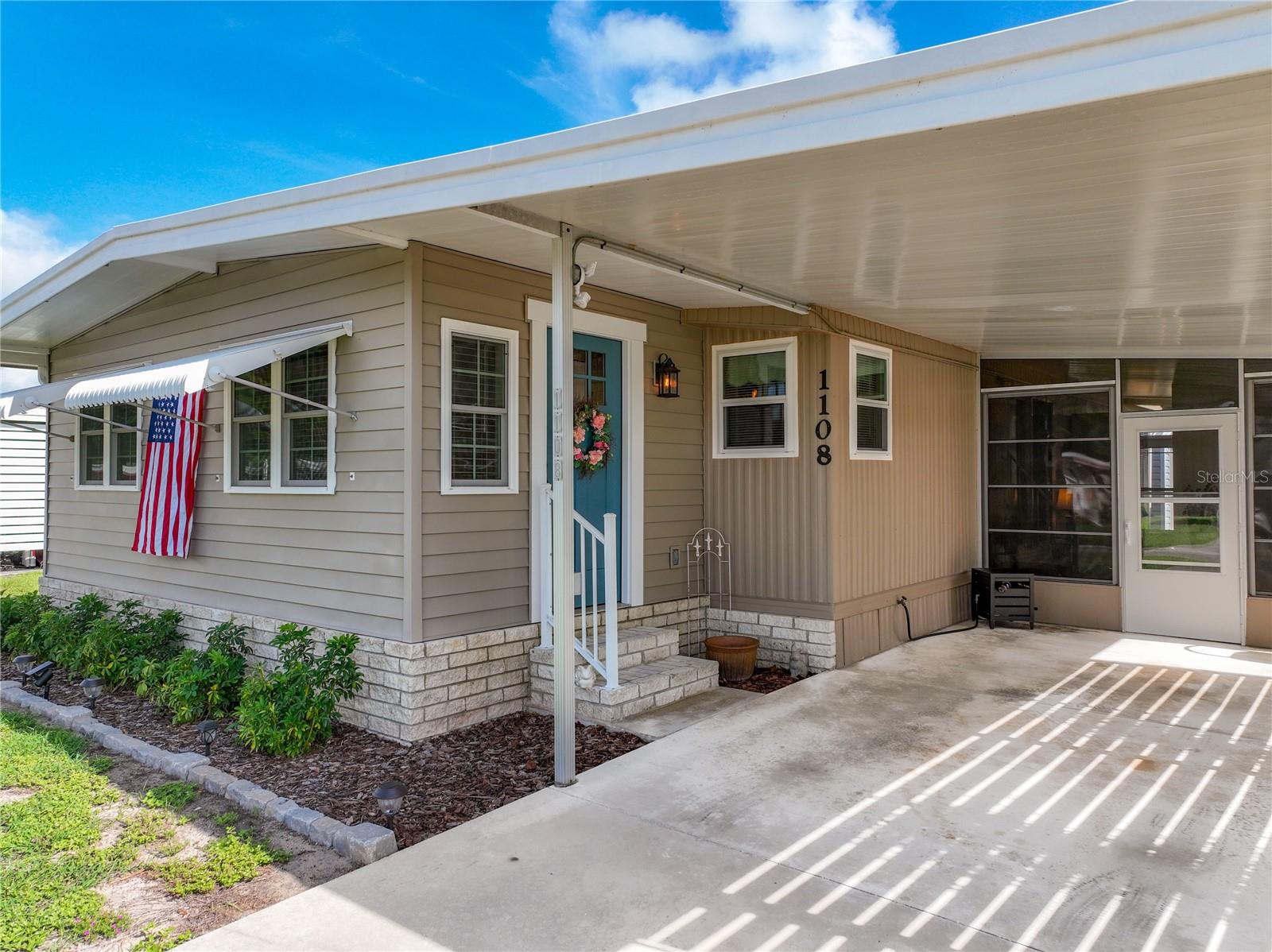 1108 Nassau Circle — photo