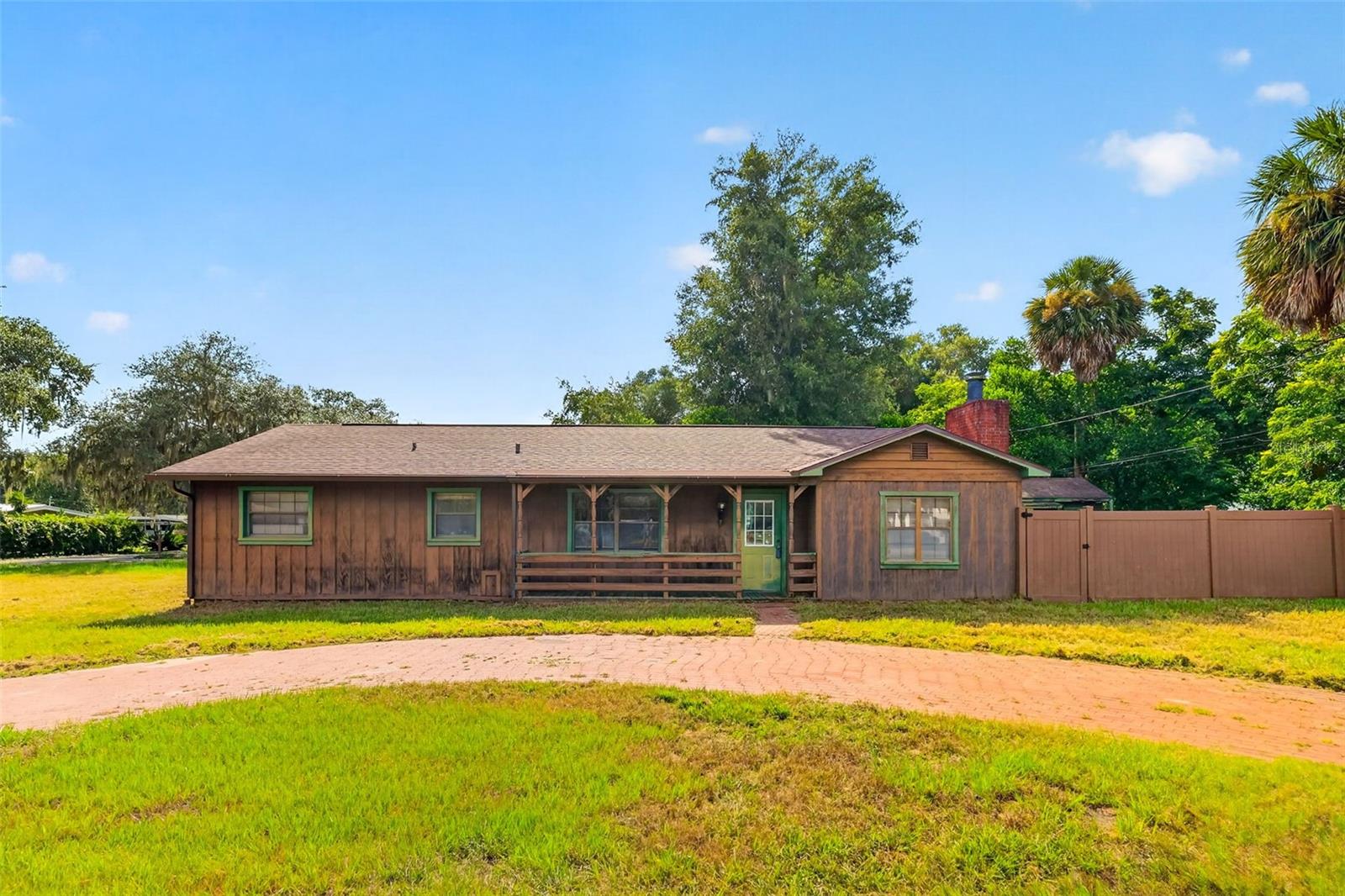 315 S Lone Oak Drive — photo