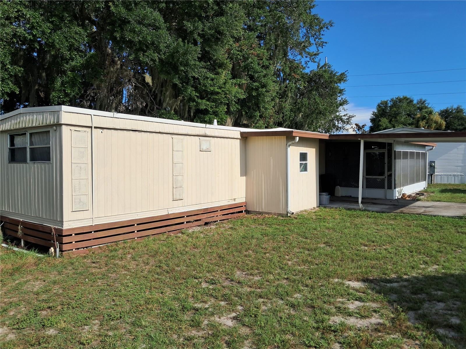 820 Mark Road — photo
