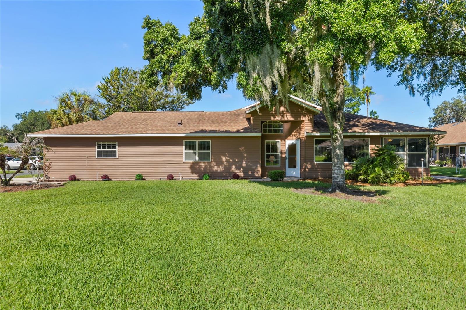 5536 Rosewall Circle — photo