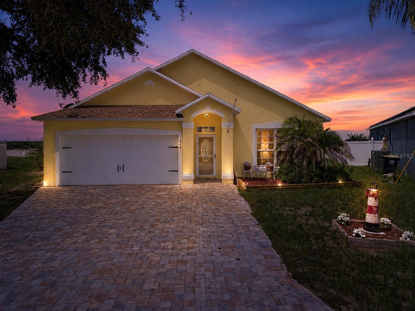 448 Cotswold Circle — photo