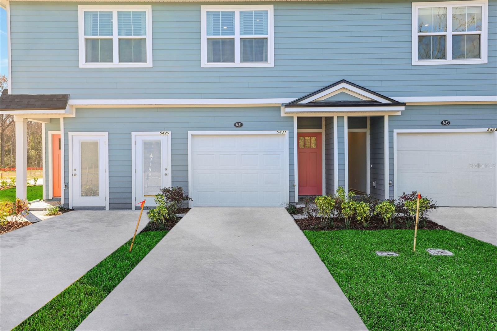 Home in JACKSONVILLE, FL 32222 — photo 2