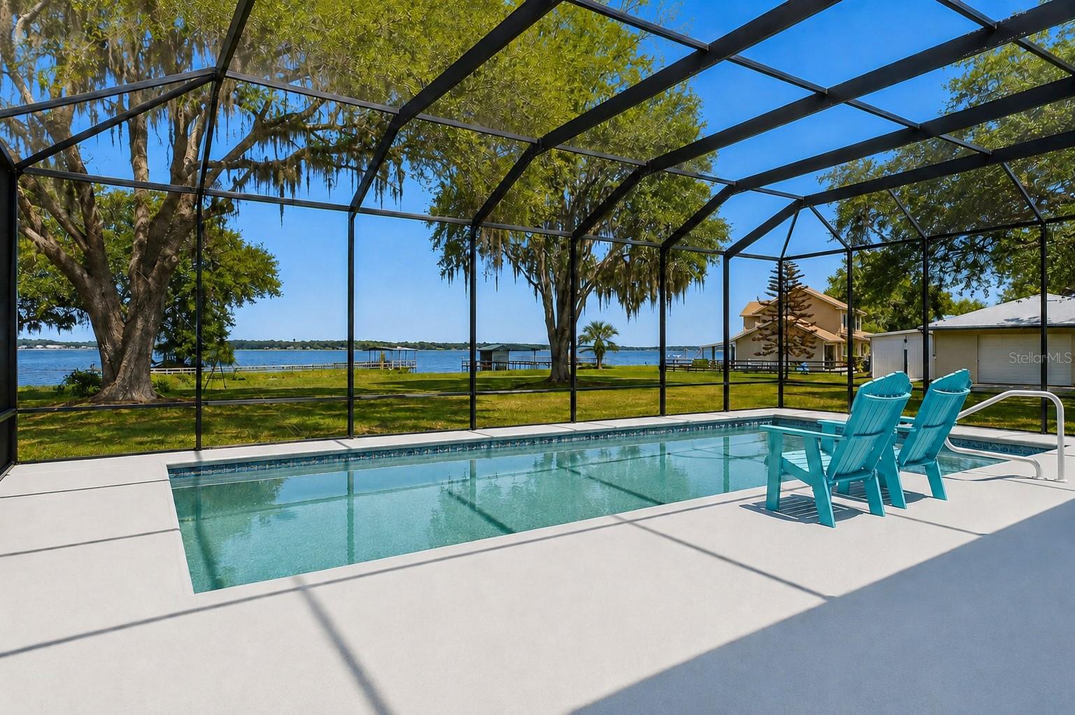 10639 SE Sunset Harbor Road — photo